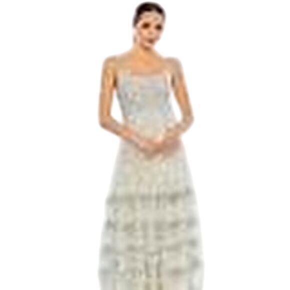 Mac Duggal NWT Embellished Scoop Neck Tiered Gown in Champagne Size 14